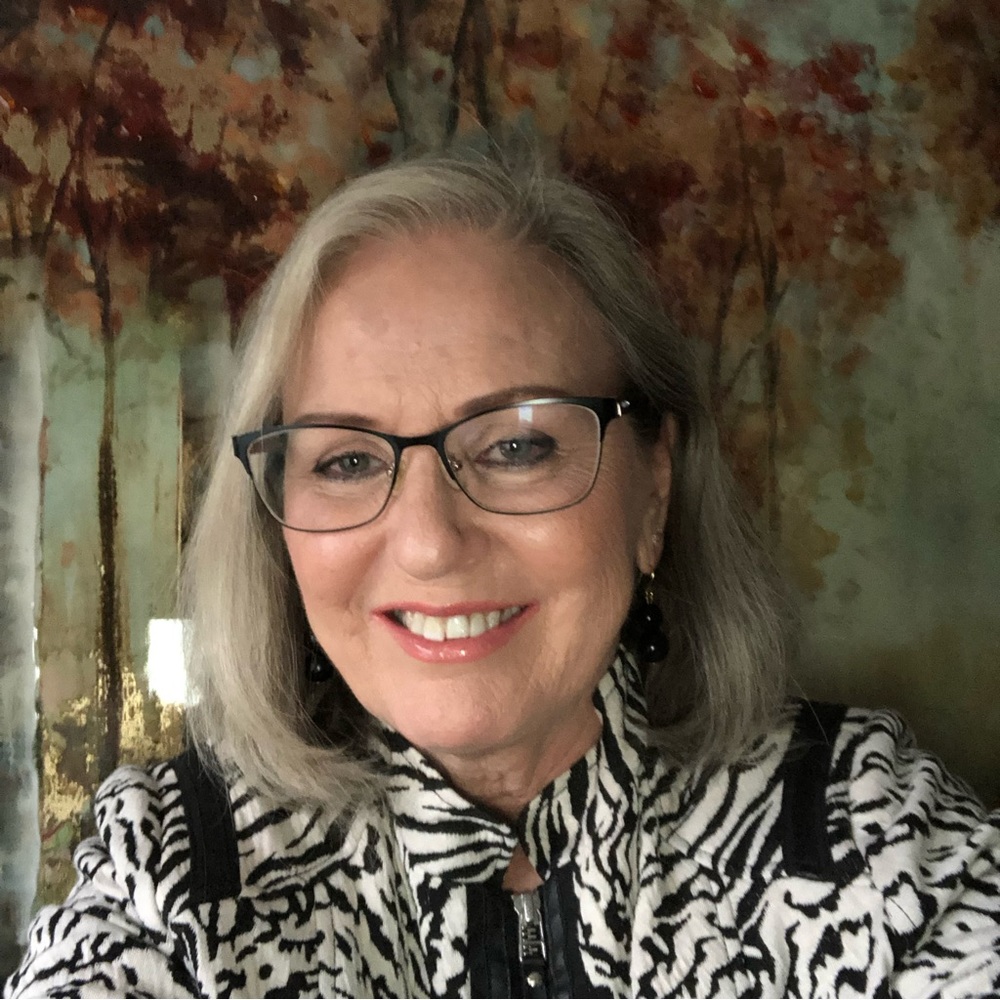 Meet your Posher, Leslie